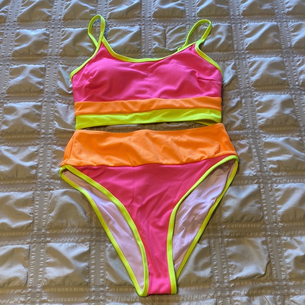 POPVIL NEON Bikini Swim SET !!